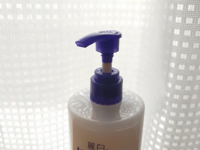 熊野油脂のハトムギ化粧水2